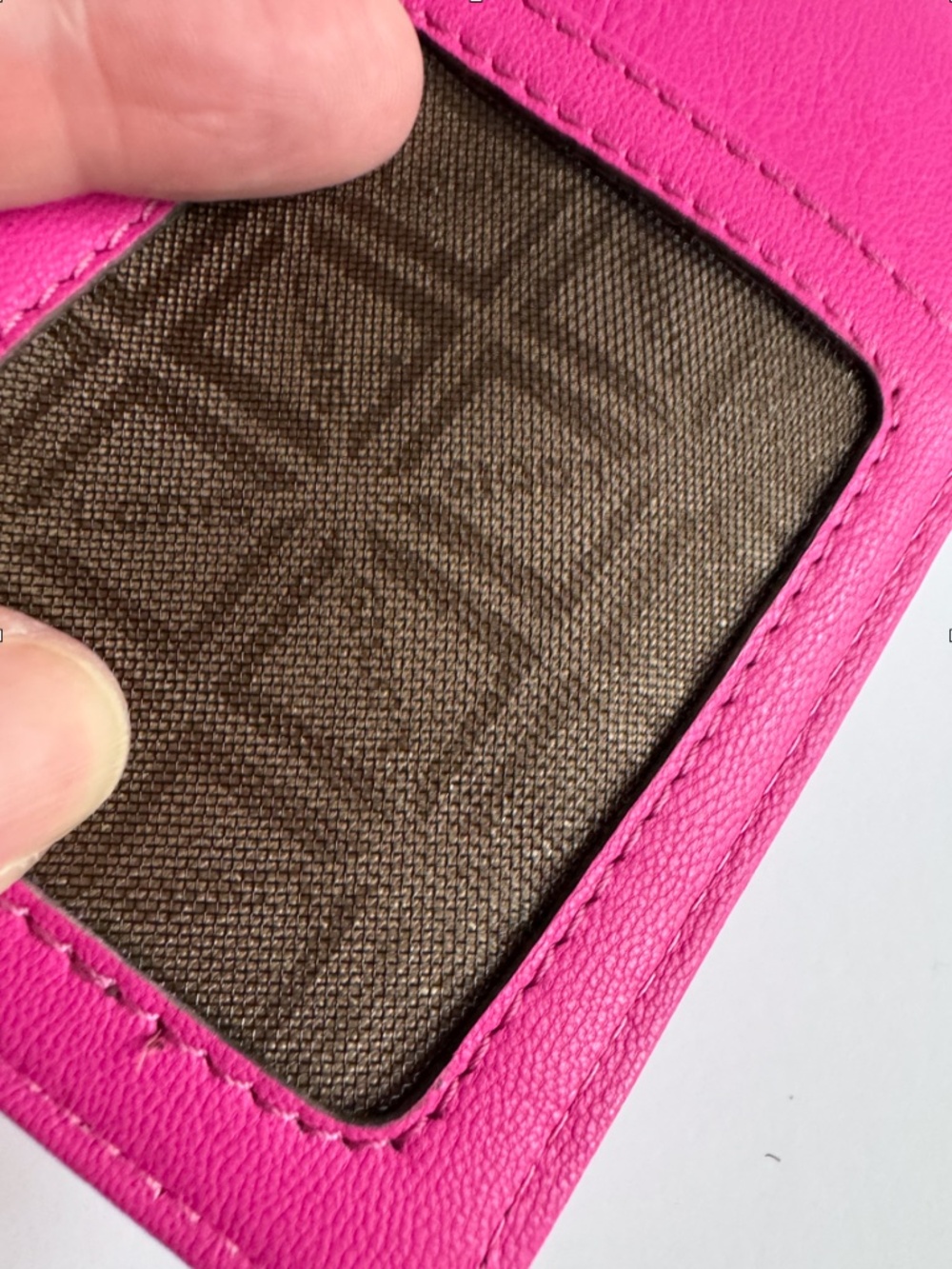 Lodis Julia Short Stacker Leather Card Case with Zipper in Hot Pink - Picture 4 of 9